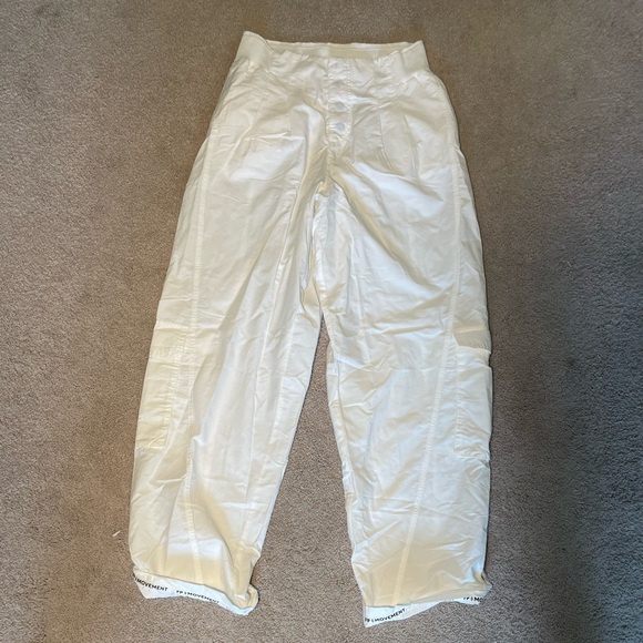 Medium Free People Movement Mesmerize Me Solid Pants Painted White - Picture 6 of 11